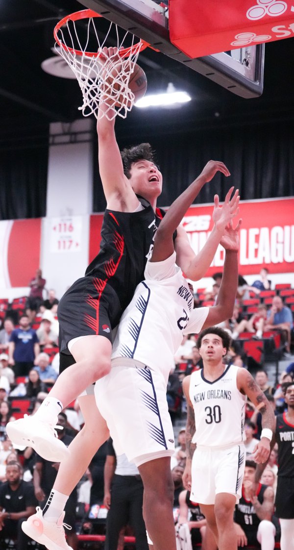 掌牛宝 单场15分，三场得分均上双！杨瀚森NBA夏联渐入佳境