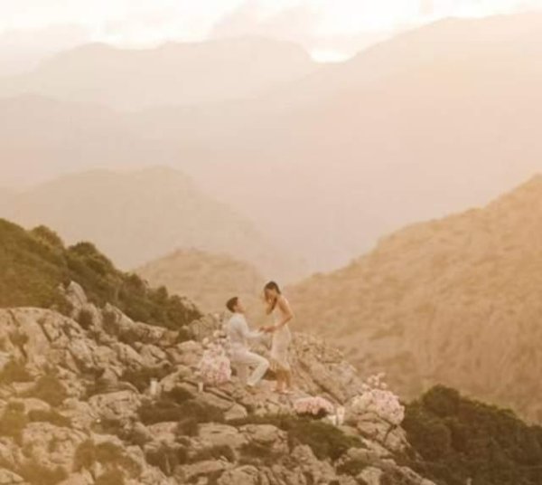 九八策略 恭喜！前港姐与圈外男友巴厘岛浪漫完婚，因发展平平今年已离巢TVB